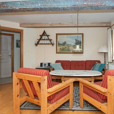 5 Person In Hojer-by Traum * Højer